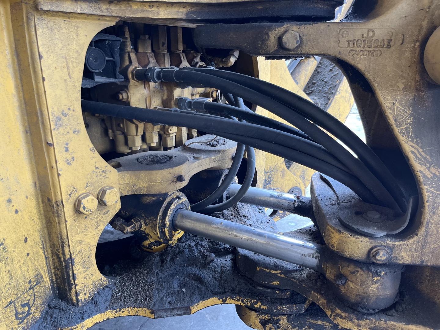 ./imagenes/INVOICE/2019/18088/RETROEXCAVADORA JOHN DEERE 310G (27).JPG